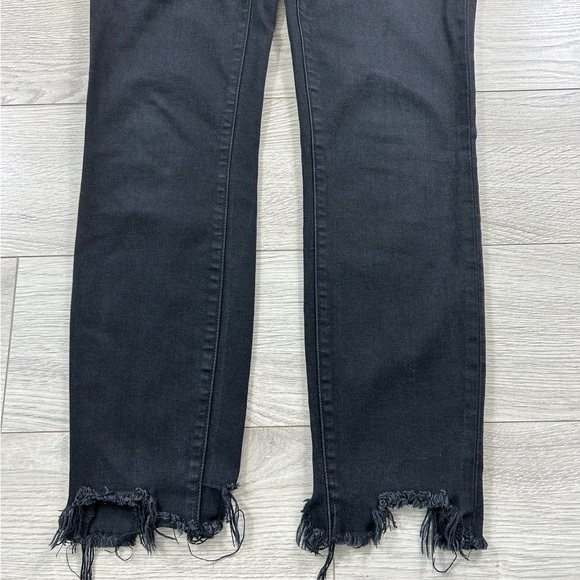 Hidden Jeans Frayed Hem Skinny Black Jeans - Picture 8 of 16